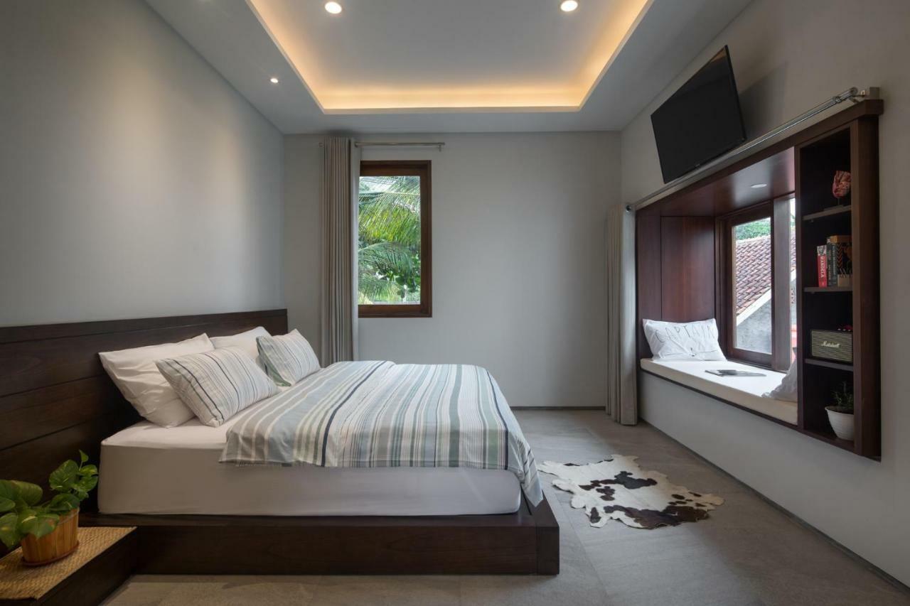 The Beach House Batukaras Экстерьер фото